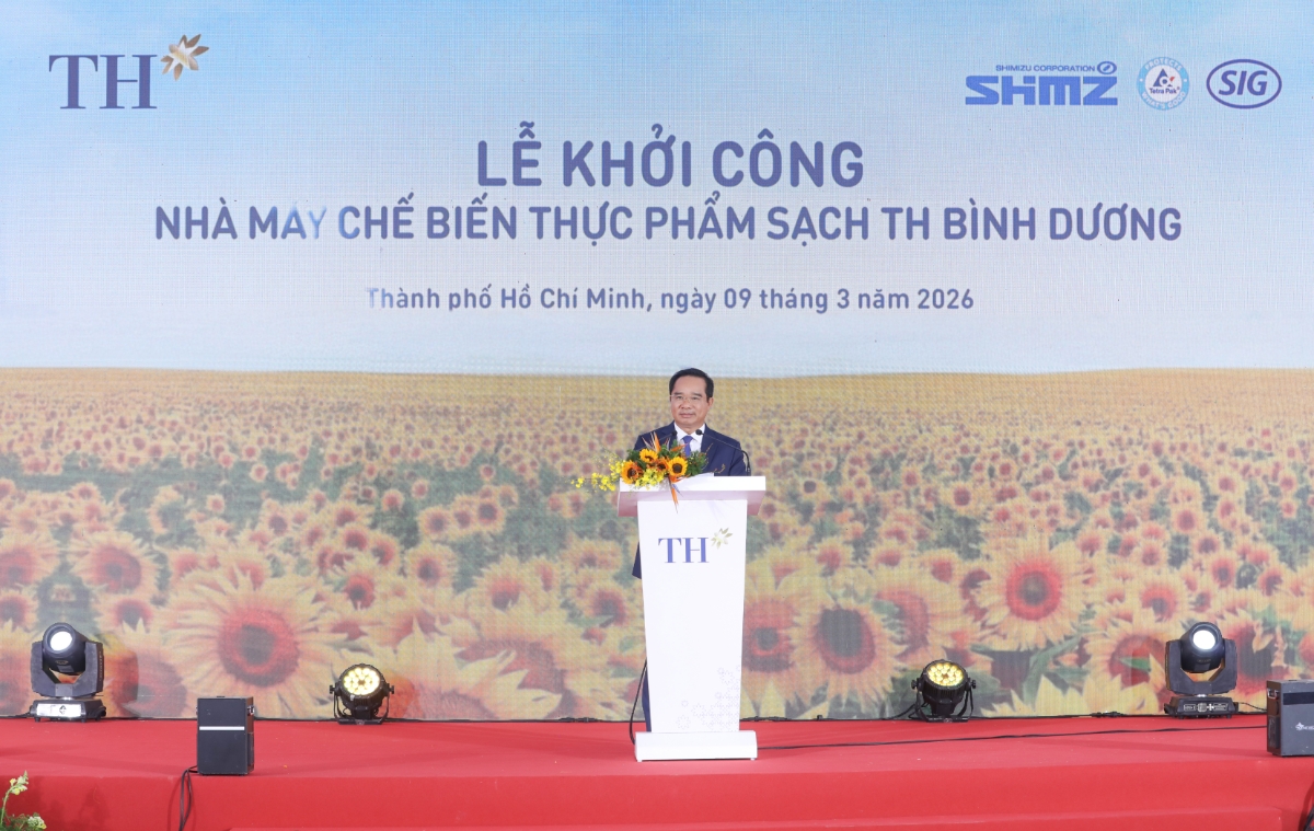 Ông NGUYỄN VĂN ĐƯỢC - Uỷ viên Trung ương Đảng, Phó Bí thư Thành ủy, Chủ tịch UBND TP. Hồ Chí Minh khẳng định đầu tư dự án TH tại Bình Dương là một quyết định mang tầm nhìn chiến lược.