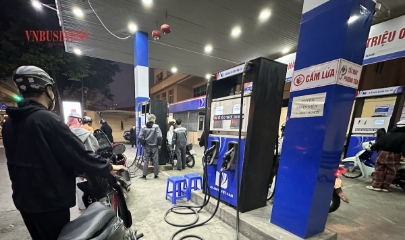 Theo Bộ Công Thương, nguy cơ thiếu hụt cục bộ xăng dầu tại một số địa phương là hoàn toàn có thể xảy ra.