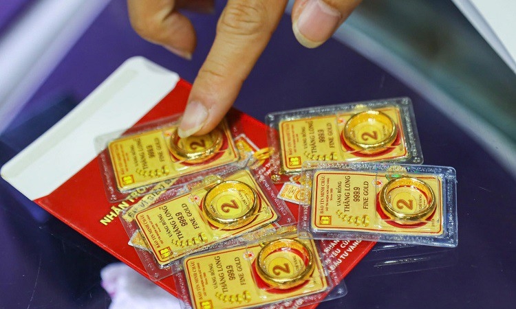 Giá vàng bật tăng trở lại, vượt mốc 186 triệu đồng/lượng