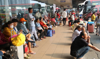 Nhiều doanh nghiệp vận tải đề xuất điều chỉnh giá vé do chi phí tăng.