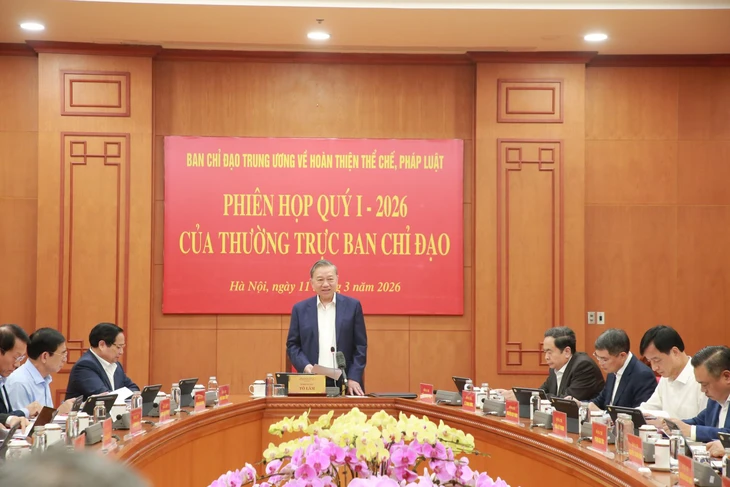 Tổng Bí thư nhấn mạnh quan điểm xuyên suốt trong hoàn thiện cơ chế chính sách an toàn thực phẩm là bảo đảm tốt nhất sức khỏe nhân dân.