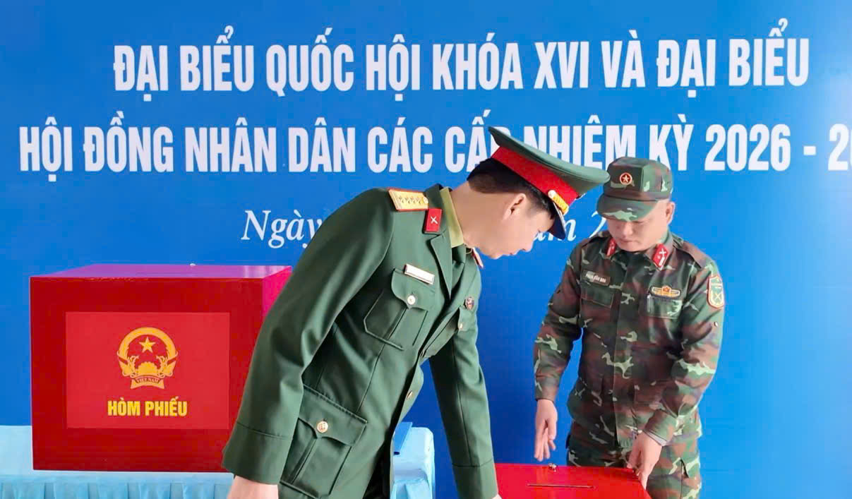 Bạch Long Vĩ sẵn sàng cho ngày bầu cử sớm
