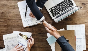 Chi phí bủa vây, nhượng quyền thành ‘phao vốn’ F&B