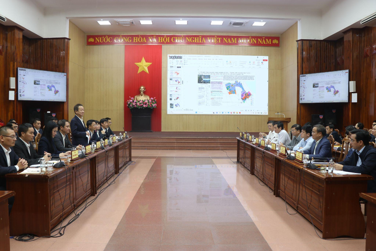 Quang cảnh buổi làm việc (Ảnh: T&T Group).