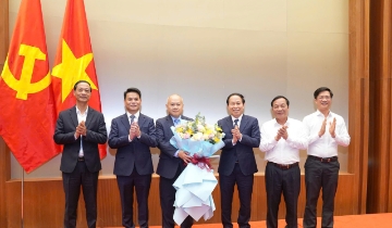 Thứ trưởng Bộ Tài chính Đỗ Thành Trung giữ chức Phó Bí thư Thành ủy Hải Phòng