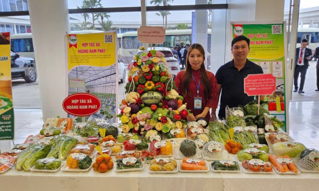 Sản phẩm của các HTX đã có mặt ở khắp mọi nơi.