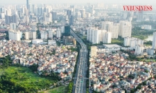 Thấy gì khi loạt ông lớn ‘tay ngang’ lấn sân bất động sản?