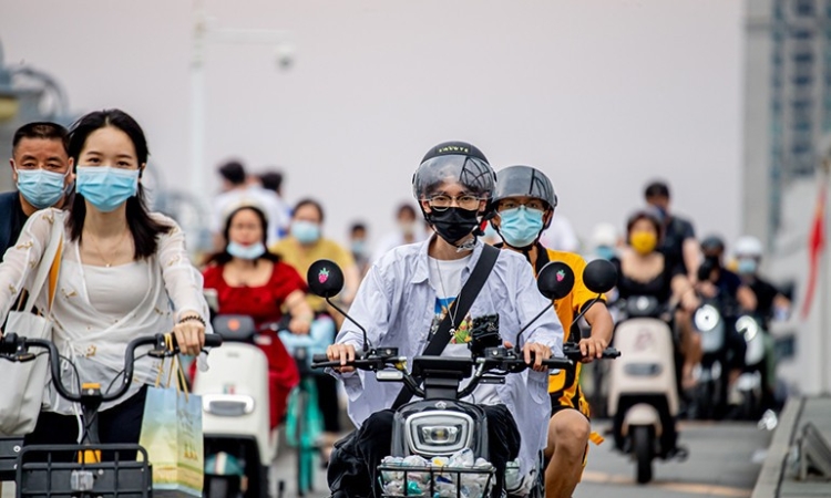 Thủ tướng yêu cầu đẩy nhanh chuyển đổi xe điện