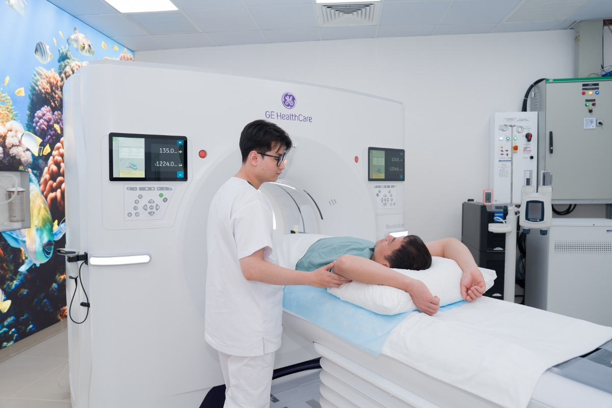 Hệ thống CT 512 lát cắt của GE Healthcare (Mỹ) với tốc độ quét siêu nhanh, có thể chụp toàn thân chỉ trong 3 giây.