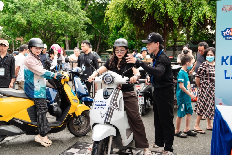 Điện hóa giao thông: Xe điện “lên ngôi” dưới áp lực chi phí nhiên liệu