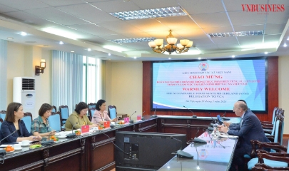 Toàn cảnh buổi làm việc.