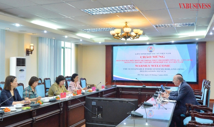 Toàn cảnh buổi làm việc.