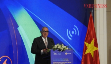 Công bố khoản đầu tư 560 triệu euro vào giao thông vận tải và năng lượng Việt Nam