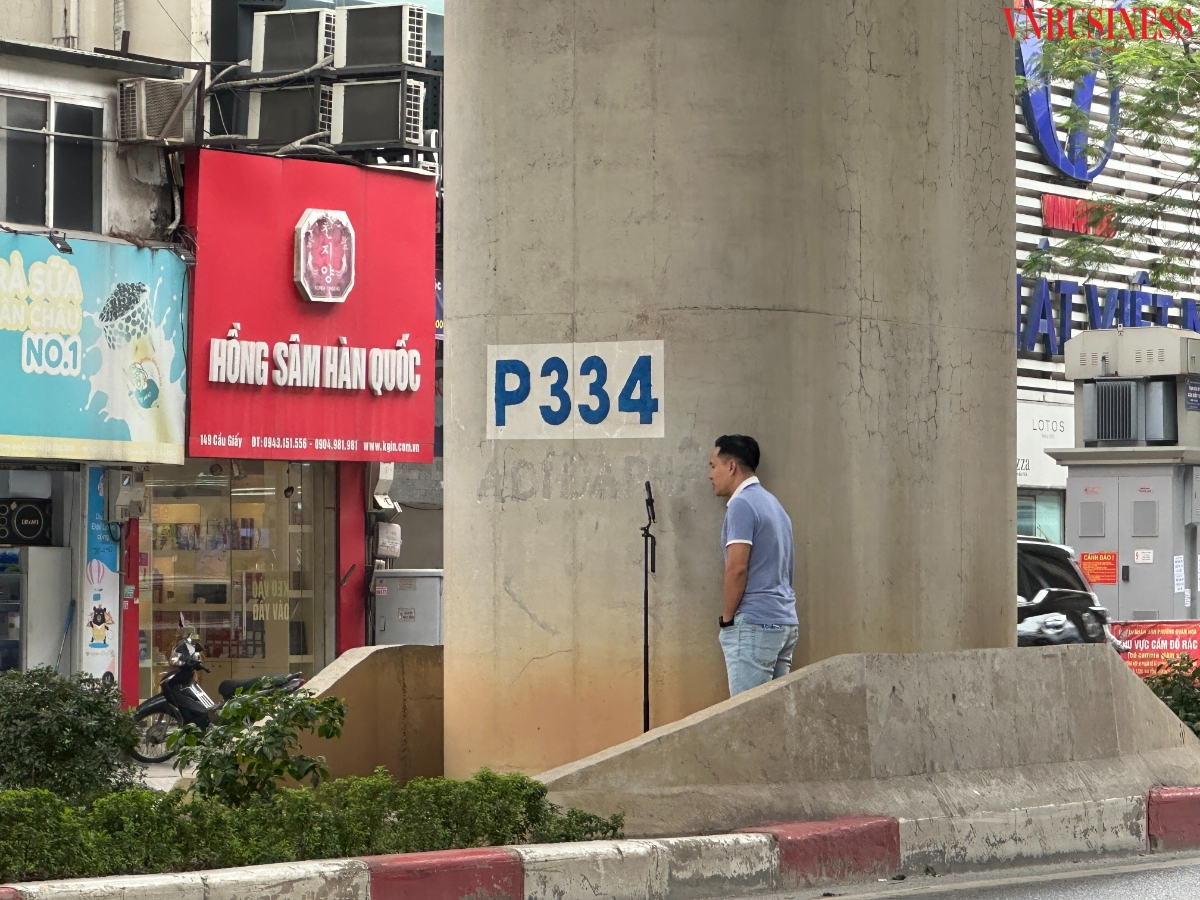 Khách hàng nên tiếp cận thông tin một cách có chọn lọc, tránh rủi ro trước khi "xuống tiền" giao dịch vàng.