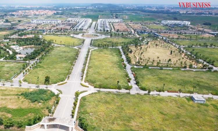 Nhà đất ven Vành đai 4: Sóng giá dâng cao, thanh khoản dò đáy