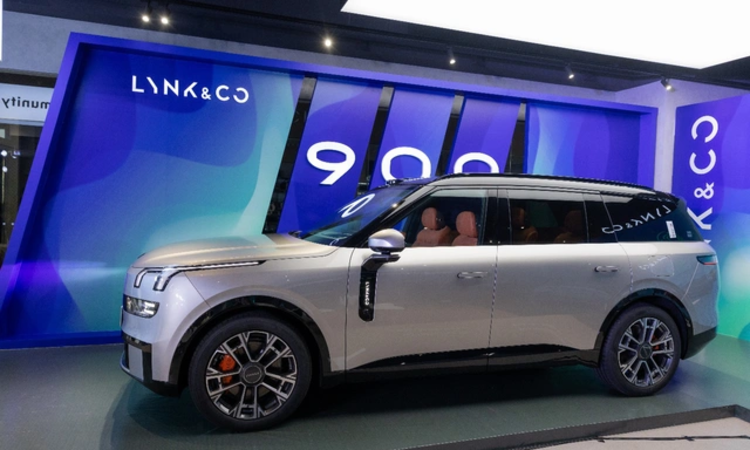 Tân binh SUV hybrid hơn 1200 km/lần sạc đổ bộ Việt Nam