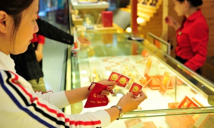 Giá vàng trong nước quay đầu giảm tới 4,5 triệu đồng/lượng