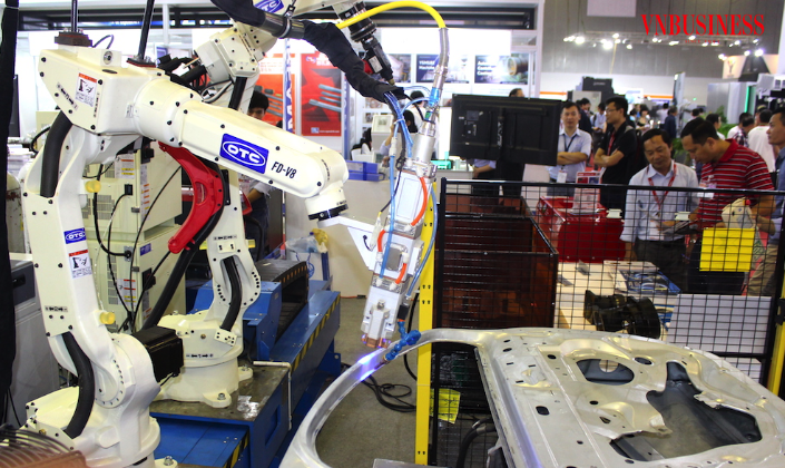 Doanh nghiệp Việt chuyển đổi mô hình giữa khủng hoảng