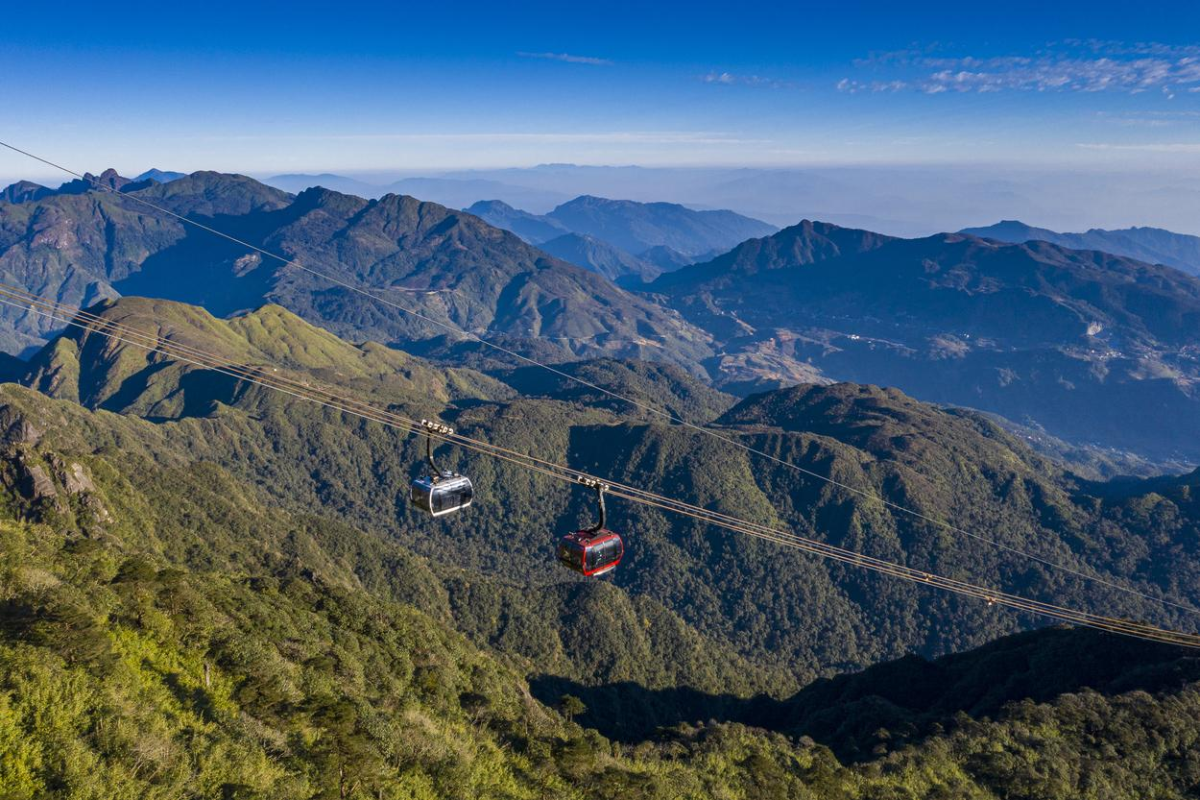 Cáp treo Fansipan được Sun Group hoàn thành chỉ trong vòng 800 ngày. Ảnh: Ánh Dương