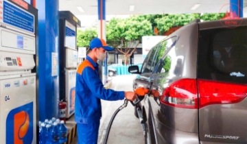Chính phủ đưa loạt thuế xăng dầu về 0%, Thuế và Hải quan hoả tốc triển khai