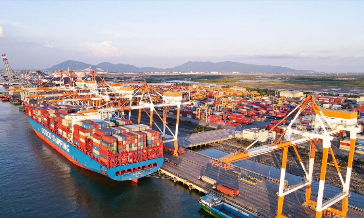 ADB cảnh báo xung đột Trung Đông đe dọa thổi bay 2,3% tăng trưởng của các nước ASEAN