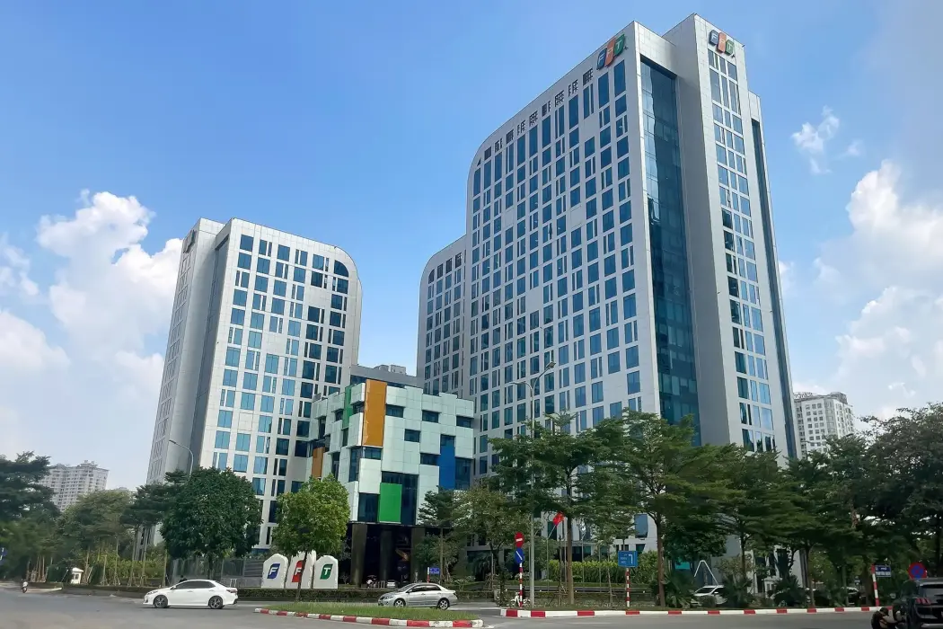 SIC trở thành cổ đông của FPT.