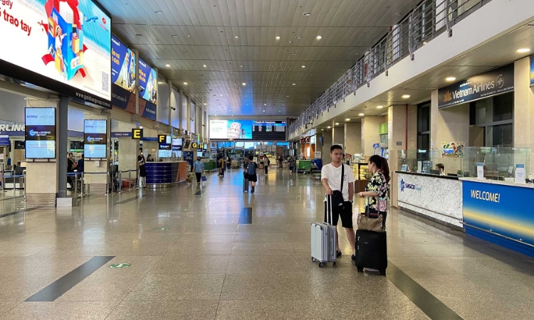 “Cơn lốc ngược” giá nhiên liệu quét qua hàng không, giá vé khó đứng yên