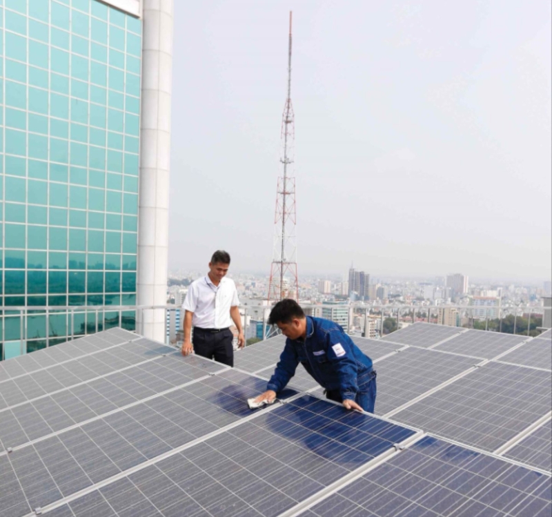 Phấn đấu 10% cơ quan công sở, 10% hộ gia đình dùng điện mặt trời mái nhà