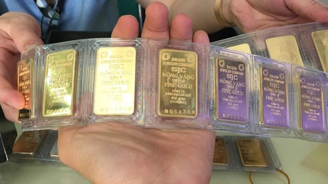 Giá vàng trong nước áp sát 175 triệu đồng/lượng.