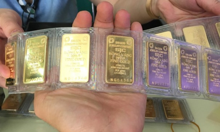 Giá vàng trong nước “bay” khoảng 12,1 triệu đồng/lượng sau 1 tháng giao dịch