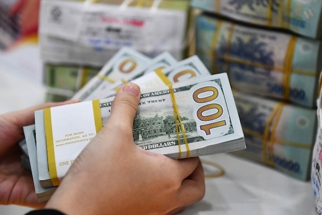Tỷ giá quý II vẫn còn căng: Doanh nghiệp cần “lá chắn” chủ động thay vì đợi "bão tan"