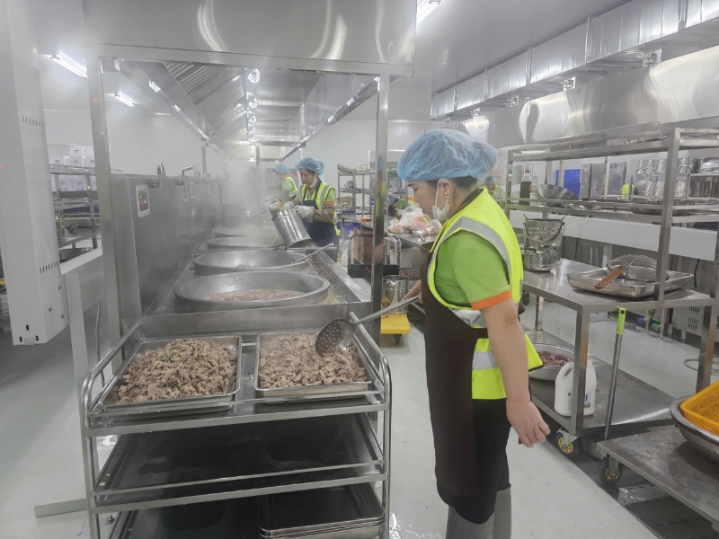 Vụ 300 tấn thịt lợn bệnh: Khi “ngon – rẻ” mở toang cánh cửa cho thực phẩm bẩn