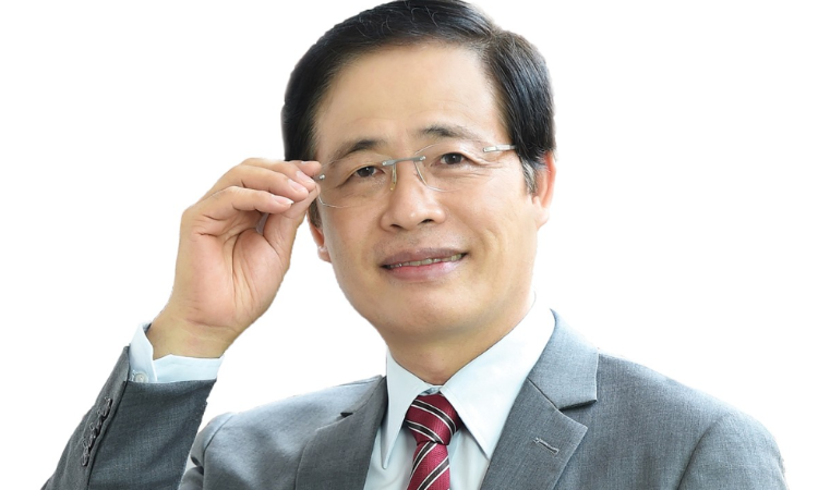 Bắt tạm giam ‘ông chủ vàng’ Bảo Tín Minh Châu và con trai