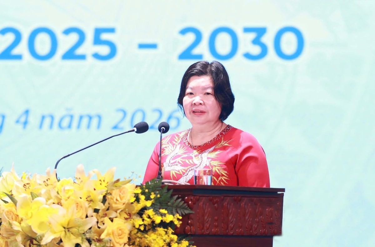 Chủ tịch Liên minh HTX Việt Nam Cao Xuân Thu Vân phát biểu tại Đại hội.