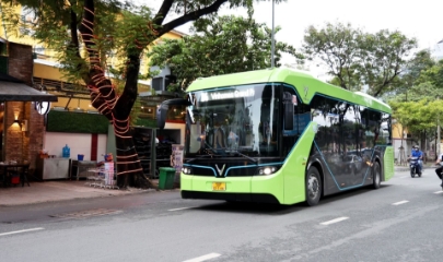 Sở Xây dựng Hà Nội cho biết việc cấm xe xăng từ 1/7/2026 được thí điểm theo vùng, không triển khai đồng loạt trên toàn vành đai 1.