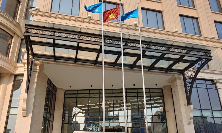 Đất Xanh muốn đổi tên khi lợi nhuận giảm, cổ phiếu về đáy