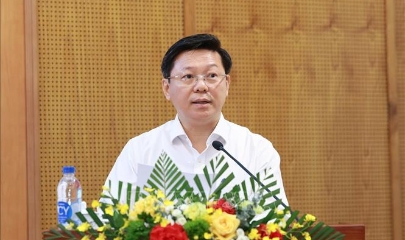 Đồng chí Trần Thanh Lâm, Uỷ viên Trung ương Đảng, Phó Trưởng Ban Tuyên giáo và Dân vận Trung ương phát biểu chỉ đạo hội nghị. Ảnh: Phương Hoa/TTXVN