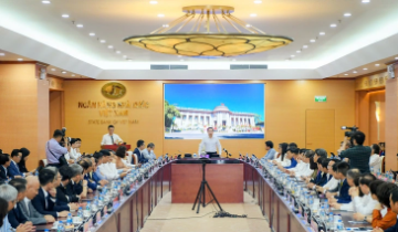 46 ngân hàng đồng loạt cam kết giảm lãi suất sau cuộc họp “nóng” với Thống đốc