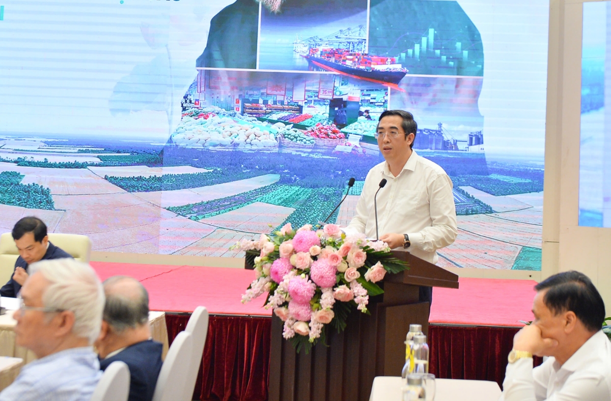 TS Lê Hải, Ủy viên Ban Biên tập, Trưởng ban Tạp chí Cộng sản điện tử.