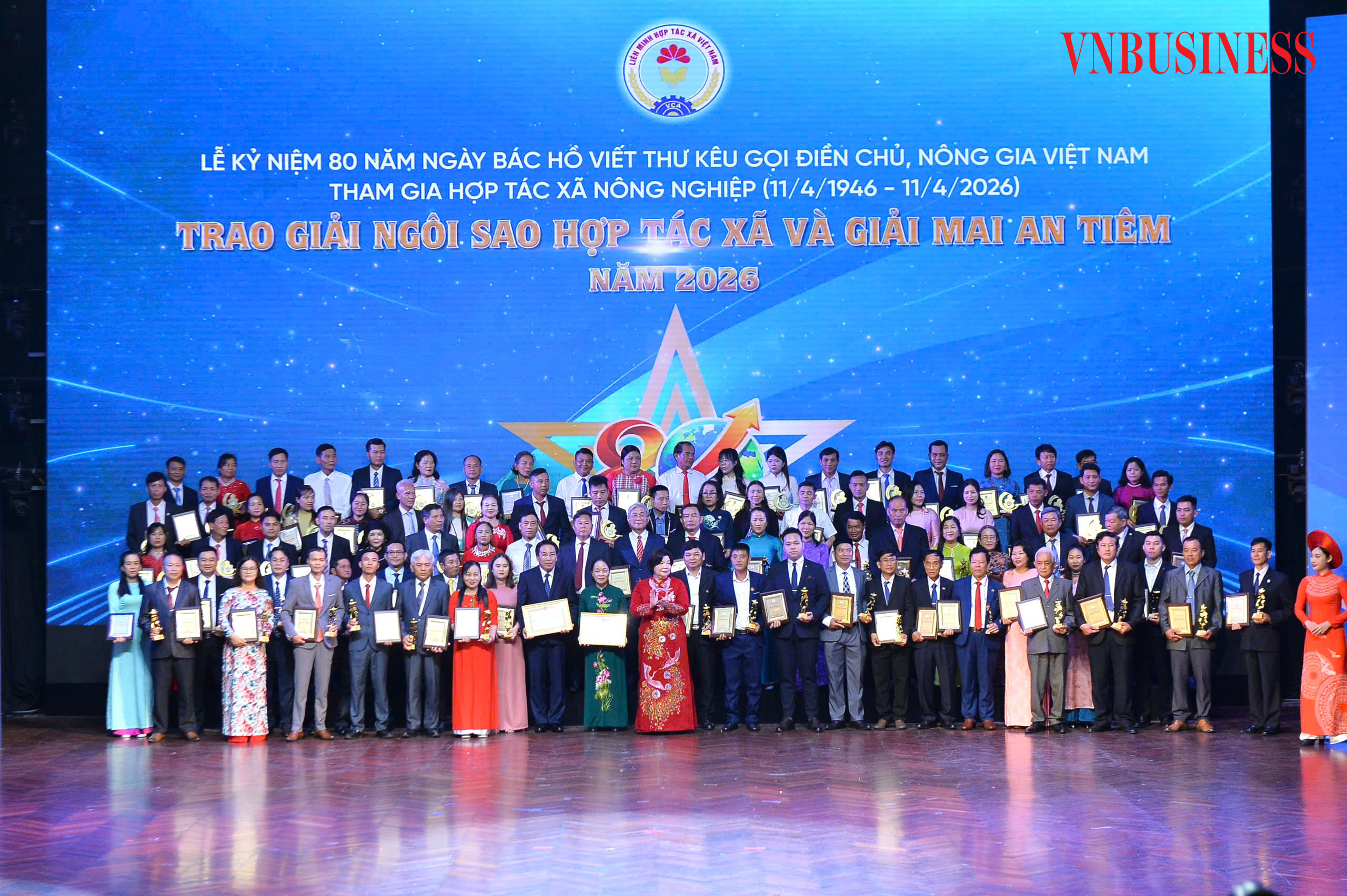 Vinh danh 100 HTX nhận Giải thưởng Ngôi sao Hợp tác xã và Giải Mai An Tiêm năm 2026