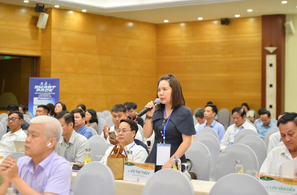 Bà Vũ Thị Lệ Thủy, Giám đốc HTX 3T nông sản Cao Phong.