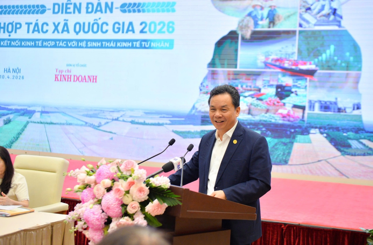 GS.TS Hoàng Văn Cường phát biểu tại Diễn đàn.