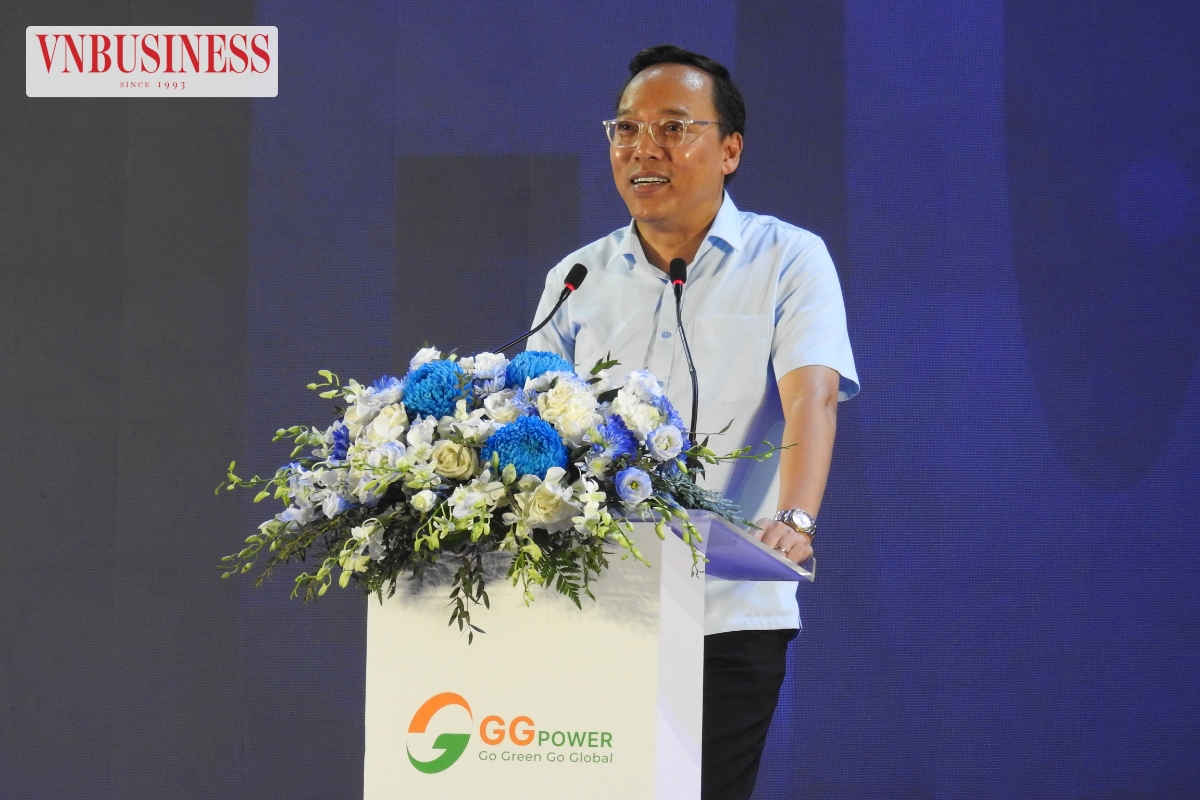 Thứ trưởng Bộ Công Thương Nguyễn Hoàng Long tham sự và phát biểu chỉ đạo.