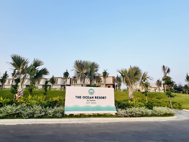 Dự án The Ocean Villas Quy Nhơn do VinaLiving Holdings triển khai.