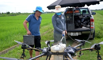 Hoá giải điểm nghẽn trong vận hành drone của HTX