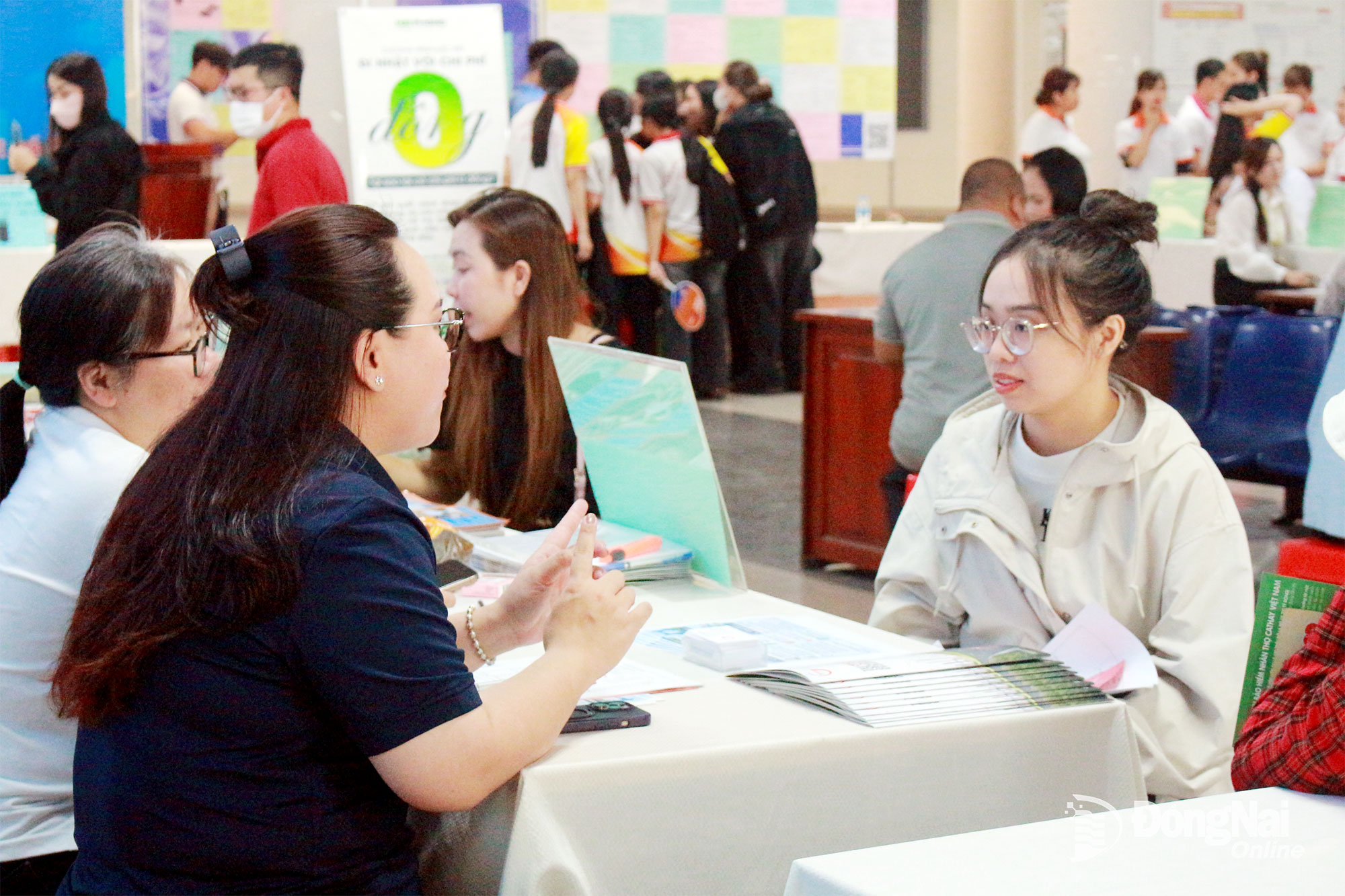 Sàn giao dịch việc làm quốc gia vận hành là “dấu mốc quan trọng trong lộ trình hiện đại hóa, chuyển đổi số lĩnh vực lao động - việc làm”.