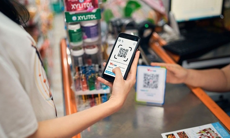 Thanh toán không dùng tiền mặt bùng nổ gấp 28 lần GDP