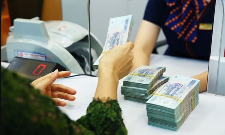 FiinGroup cảnh báo áp lực thanh khoản sẽ đẩy lãi suất tiền gửi tăng đáng kể
