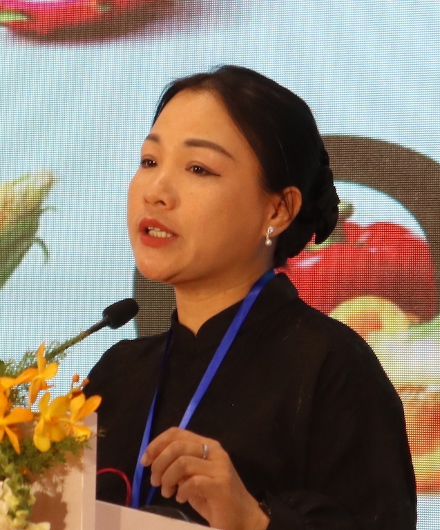 Bà Nguyễn Thị Vân Anh, Giám đốc Hợp tác xã Tam Nông Việt Nam