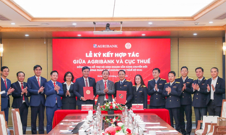 Agribank đồng hành cùng hộ kinh doanh: Kê khai thuế dễ dàng – Chuyển đổi doanh nghiệp vững vàng